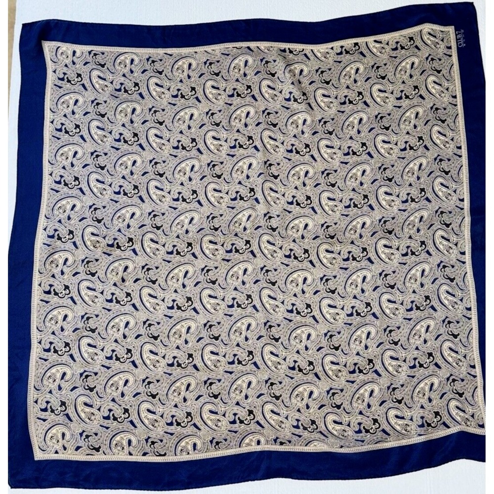 Club 7 ECHO 100% Silk Scarf White Blue Jacobean Paisley Square Neck 30" Classic - Picture 5 of 9